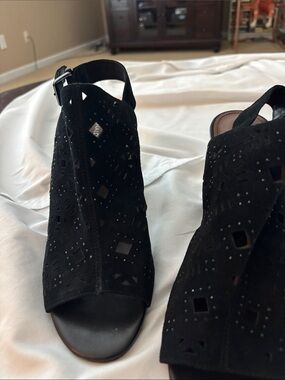Donald Pliner Black Suede Peep-Toe Cutout Heels